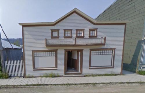 Фотография гостиницы Dawson Lodge