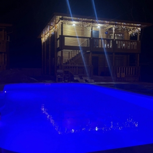 Фотография Коттеджа Частный дом с бассейном в Гуамке