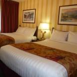 Фотография мотеля Arbutus Inn