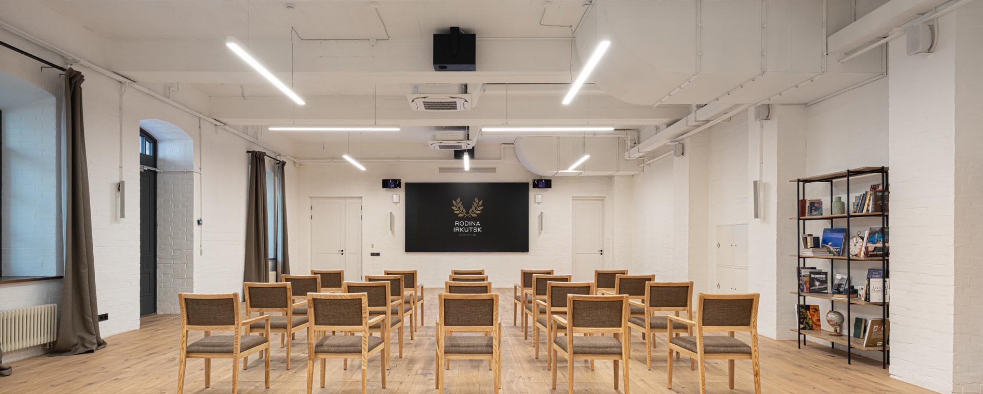 Фотографии конференц-зала Байкал RODINA Grand Hotel & SPA Irkutsk