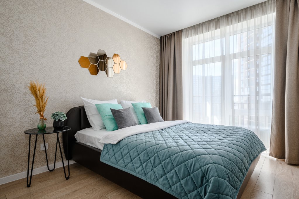 Фотография квартиры Апартаменты 52 KvartHotel Premium Набережная Приволжского Затона 22