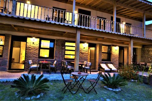 Фотография гостиницы Attalos Suites Hotel