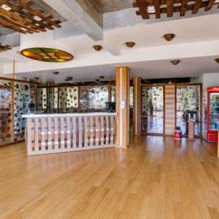 Фотографии гостиницы 
            Adoro Hotel