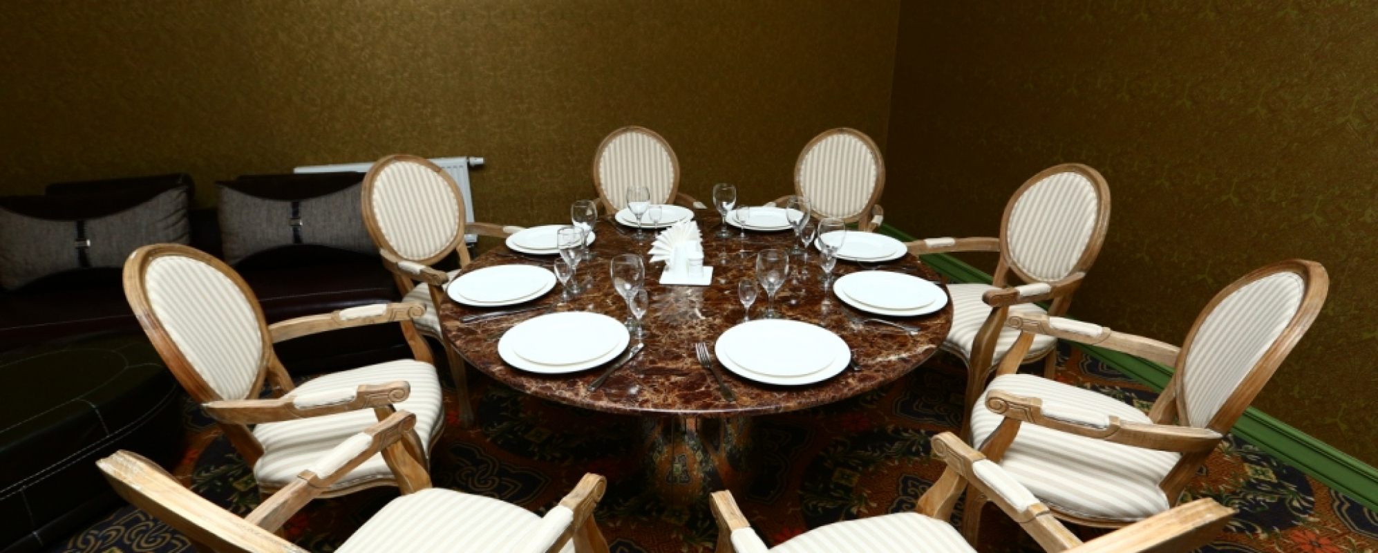 Фотографии банкетного зала VIP-зал