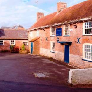 Фотографии мини отеля
New Inn - Dorchester