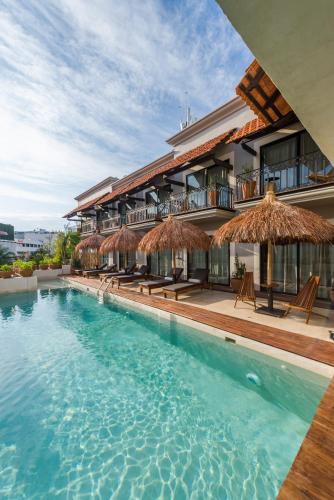 Фотография гостиницы "5TH AVE WITH PARKING" Caribbean Paradise Boutique Hotel "by BFH"