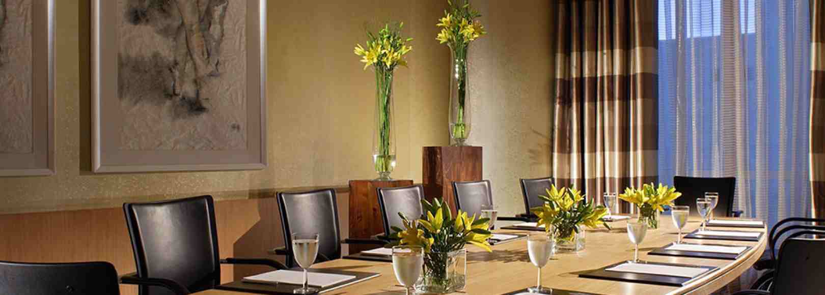 Фотография комнаты для переговоров Базель