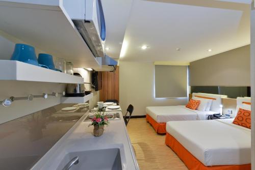 Фотография гостиницы Arawana Express Phromphong