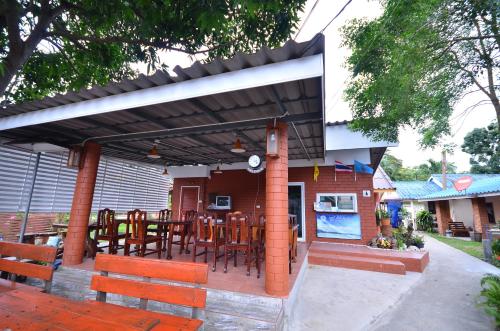 Фотографии гостиницы
Bell House Resort