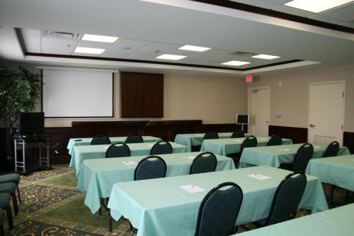 Фотография гостиницы Hampton Inn Alpine