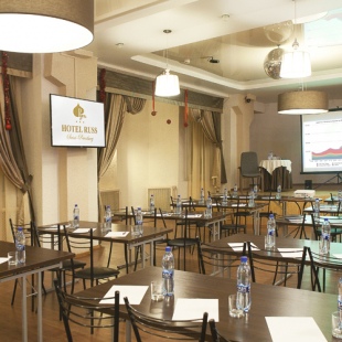 Фотография банкетного зала Золотой зал