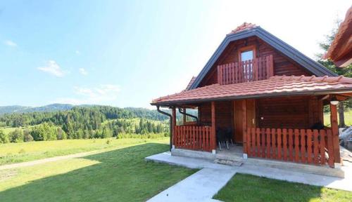 Фотография гостевого дома Holiday Home Perduh