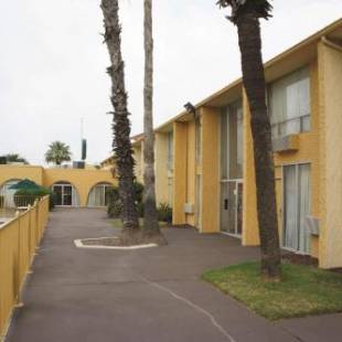 Фотографии гостиницы
Days Inn by Wyndham Del Rio