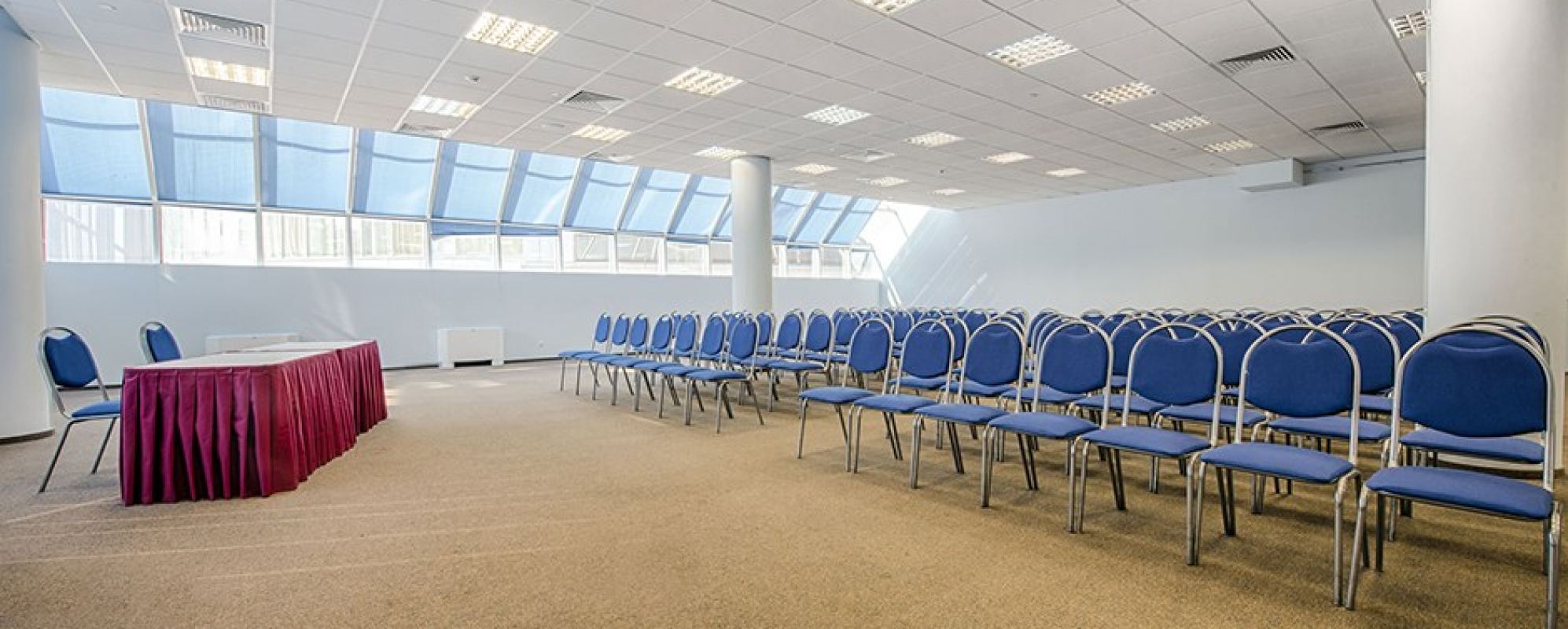 Фотографии конференц-зала ДВЦ Конференц-зал №2