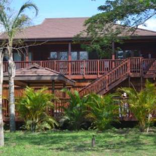 Фотографии гостевого дома
Monzi Safari Lodge