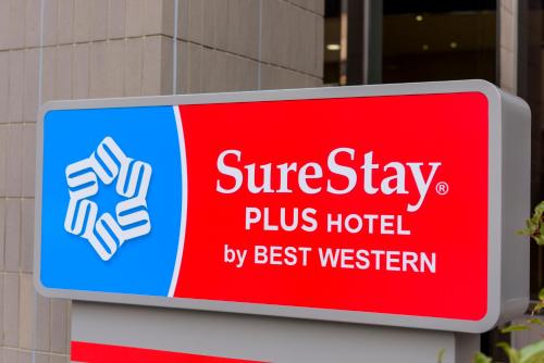 Фотография гостиницы SureStay Plus Hotel by Best Western Shin-Osaka