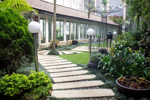 Фотография гостиницы Town Lodge Upperhill