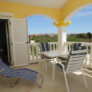 Фотографии гостевого дома
Triple Room Peroj 2235f