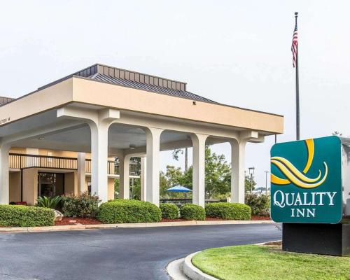Фотография гостиницы Quality Inn at the Mall - Valdosta