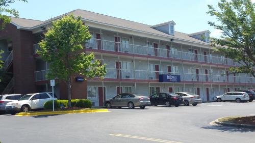 Фотография гостиницы InTown Suites Extended Stay Birmingham AL - Southpark Drive