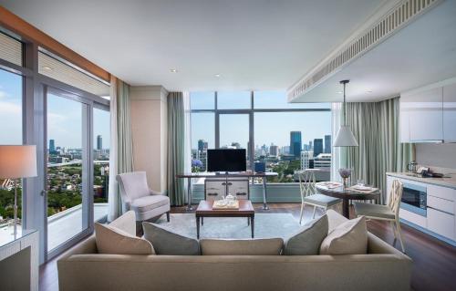 Фотография гостиницы Oriental Residence Bangkok - SHA Certified
