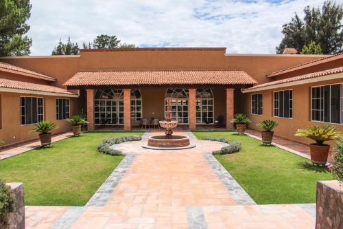 Фотография гостиницы La Capilla Hotel