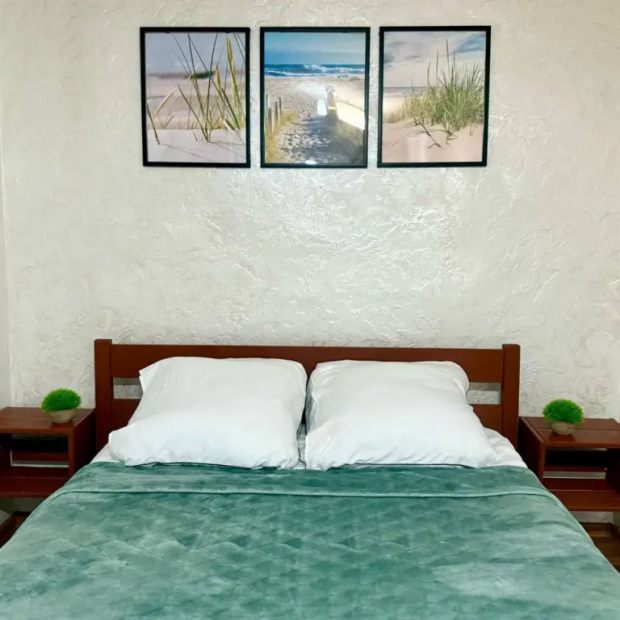 Фотографии квартиры 
            Квартира Двухкомнатная в Центре Уссурийска