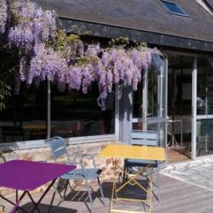 Фотографии гостиницы
Logis Hôtel Lodge La Valette