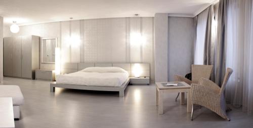 Фотография гостиницы CLASSIC Hotel - Free parking