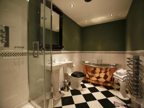 Фотография гостиницы Angel Hotel