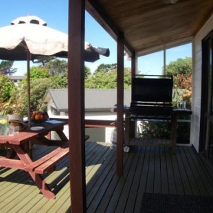 Фотография гостевого дома Relax at Pauanui - Pauanui Holiday Home