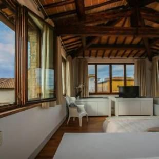 Фотографии мини отеля
B&B Le Logge Luxury Rooms