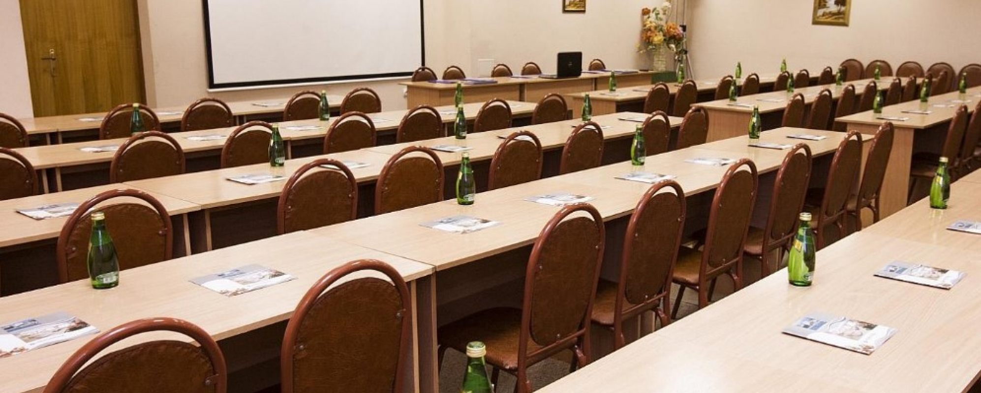 Фотографии конференц-зала Янтарный