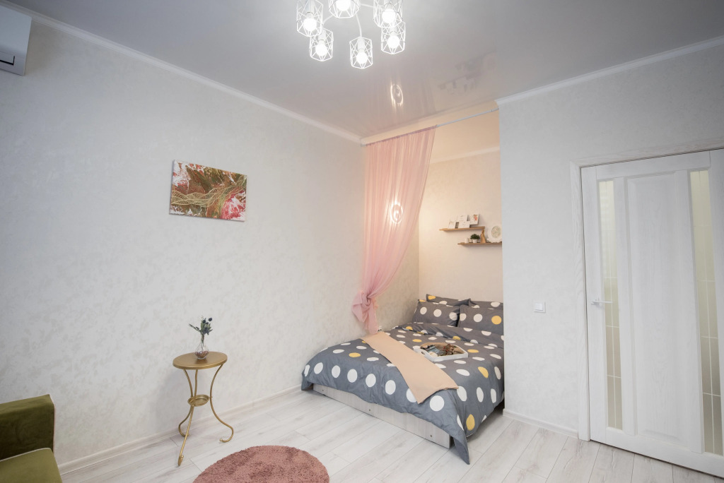 Фотография квартиры Апартаменты Smile Apartments с Балконом в Новом Доме