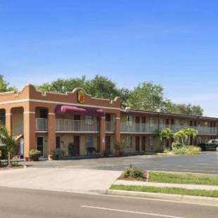 Фотографии мотеля 
            Super 8 by Wyndham Bradenton Sarasota Area
