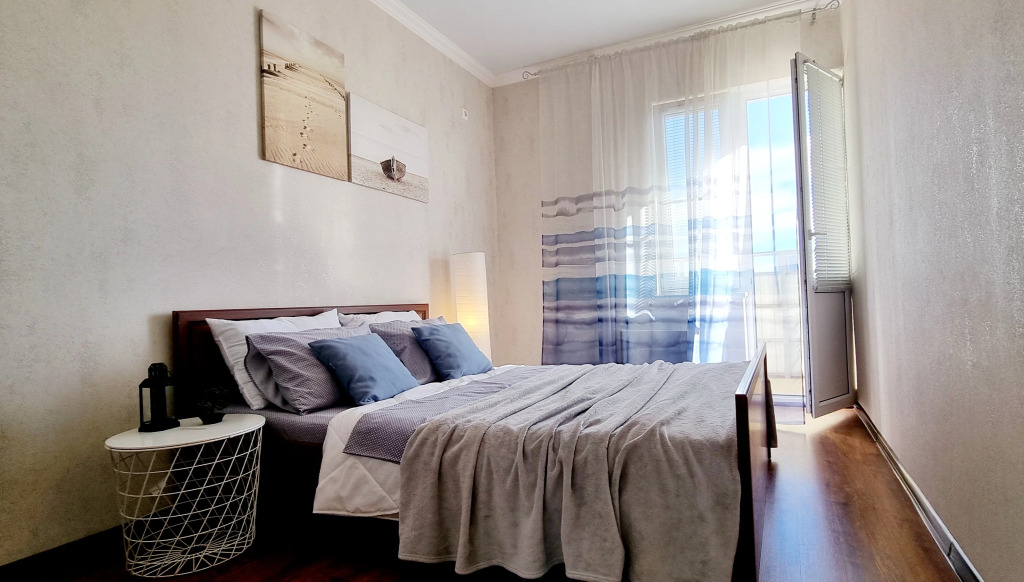 Фотография квартиры Апартаменты в южном районе с видом на город пляж рядом