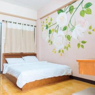 Фотографии мини отеля
Chiangmai Tree Hostel