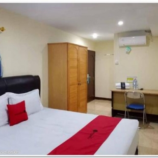 Фотография гостиницы RedDoorz @ Jalan Japaris Medan
