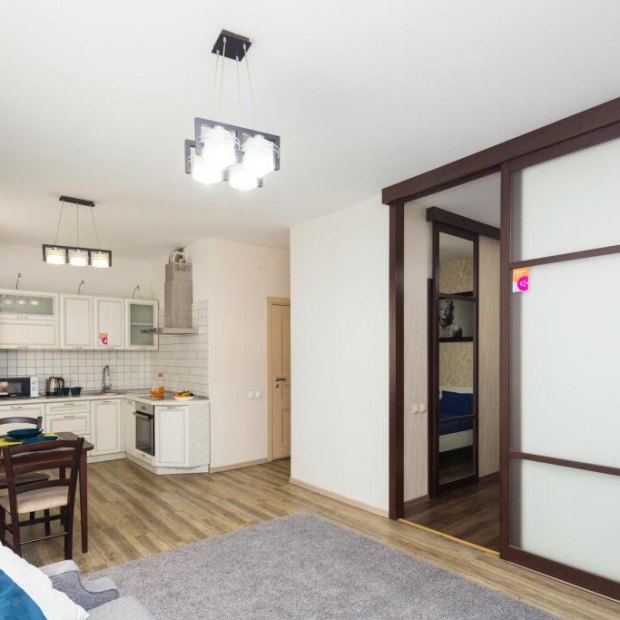 Фотографии квартиры 
            9 ночей на улице Александра Невского 58