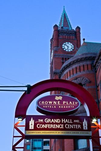 Фотография гостиницы Crowne Plaza Indianapolis-Dwtn-Union Stn, an IHG Hotel