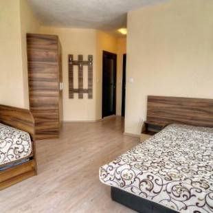 Фотографии гостевого дома 
            Advel Guest House