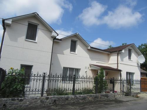 Фотографии гостевого дома
Crystal