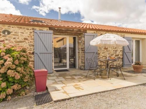 Фотография гостевого дома Gîte Port-Saint-Père, 3 pièces, 4 personnes - FR-1-306-1050