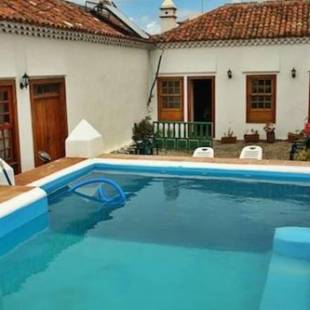 Фотографии гостевого дома
2 bedrooms house with shared pool and wifi at San Cristobal de La Laguna
