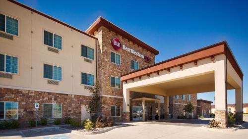 Фотография гостиницы Best Western Plus Fort Worth Forest Hill Inn & Suites