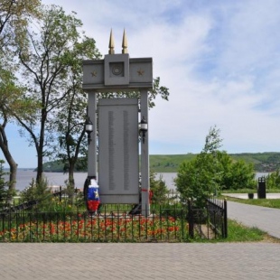 Фотография достопримечательности Мемориал погибшим в Великой Отечественной войне