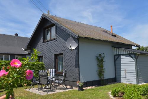 Фотография гостевого дома Ferienhaus in Schmiedefeld a.Rstg. - Wandern im UNESCO Biosphärenreservat Vessertal