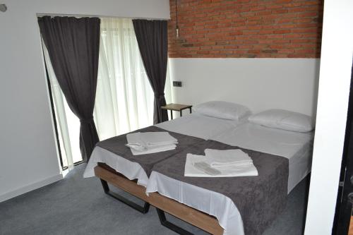 Фотографии гостиницы
Бараташвили, 12