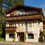 Фотография гостиницы Solstice Suites