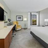 Фотография гостиницы DoubleTree by Hilton Austin-University Area